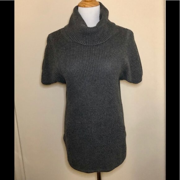 Ugg Shelby Selby Short Sleeve Cowl Neck Sweater Tunic Charcoal Gray M - Picture 3 of 7